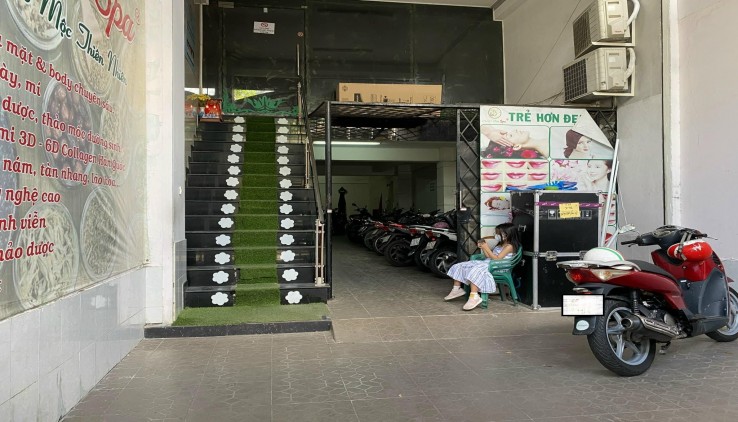 Kinh doanh Mở văn phòng không khó khi anh chị là chủ căn nhà mặt phố Nhân Hòa, Thanh Xuân này